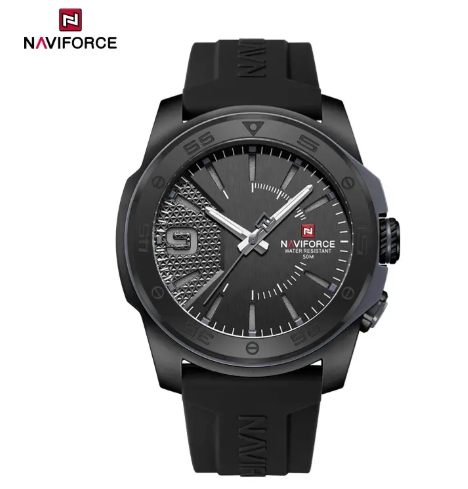 NAVIFORCE NF7112 5ATM Waterproof Men’s Watch with Japanese Quartz Movement and Night-Luminous Silicone Strap